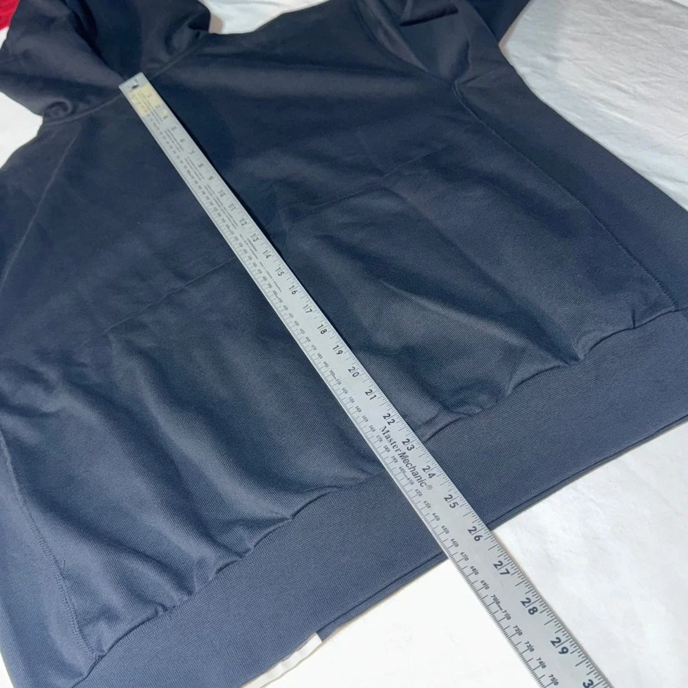Nike Standard Issue Hoodie Mens M Dri-FIT Black Zippered Pockets Gym NWT $105